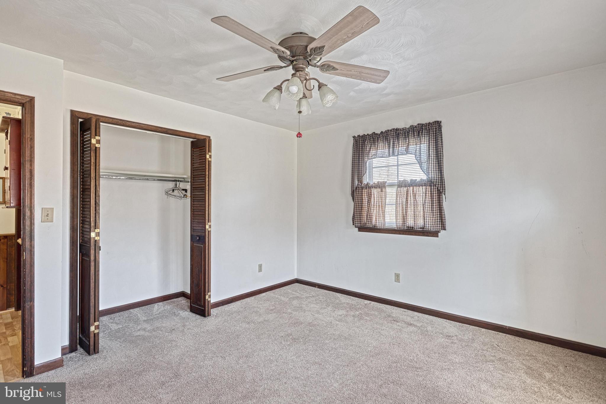 SPRING GROVE - Residential