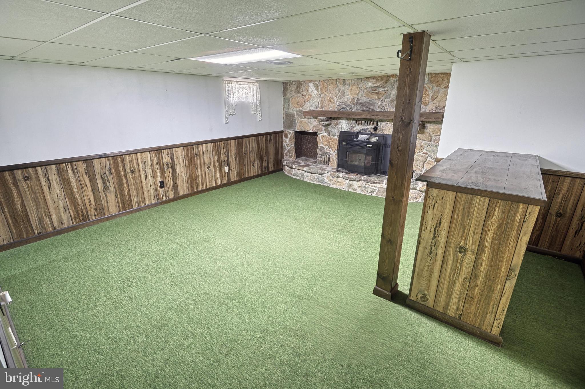 SPRING GROVE - Residential