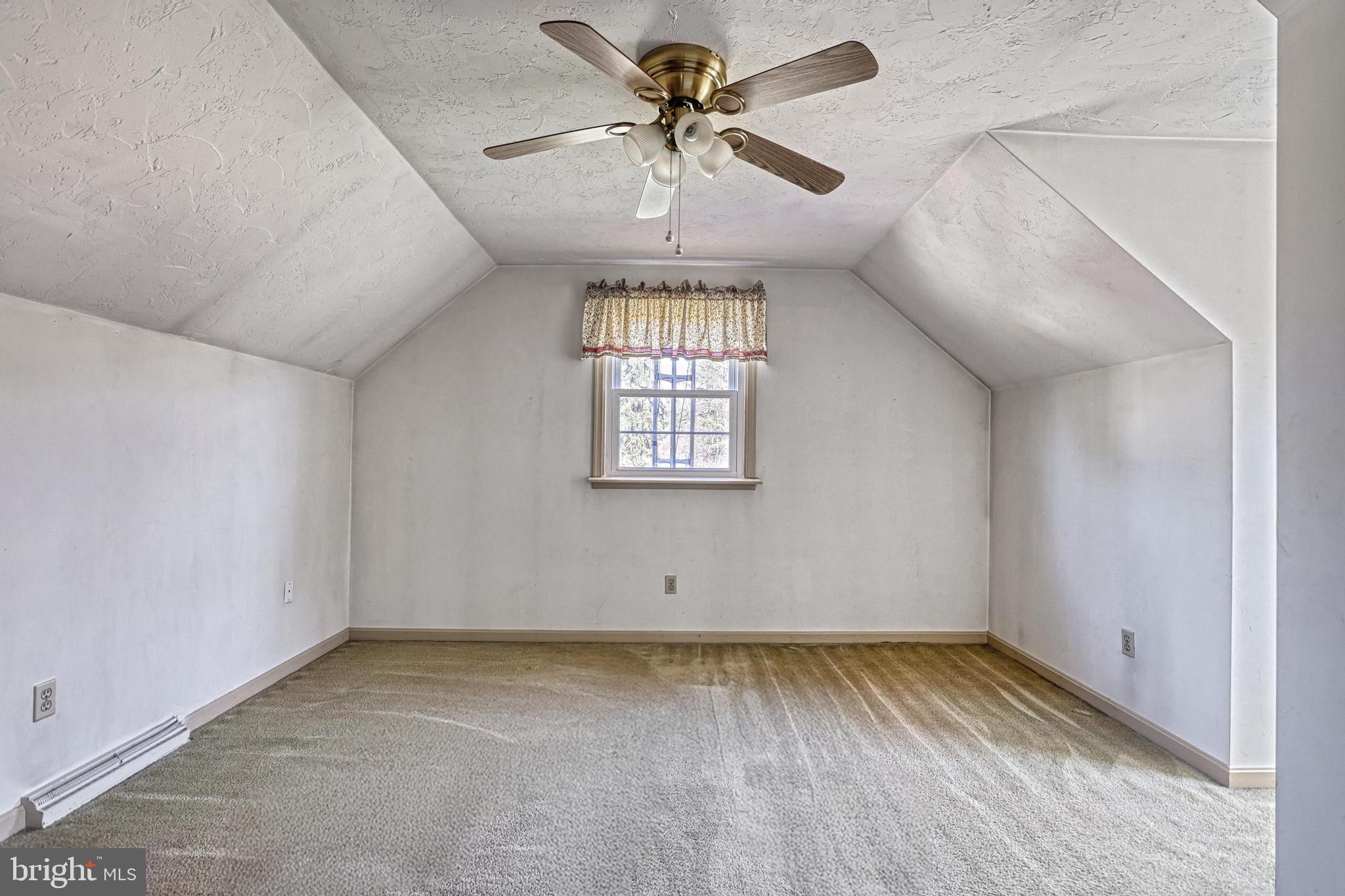SPRING GROVE - Residential