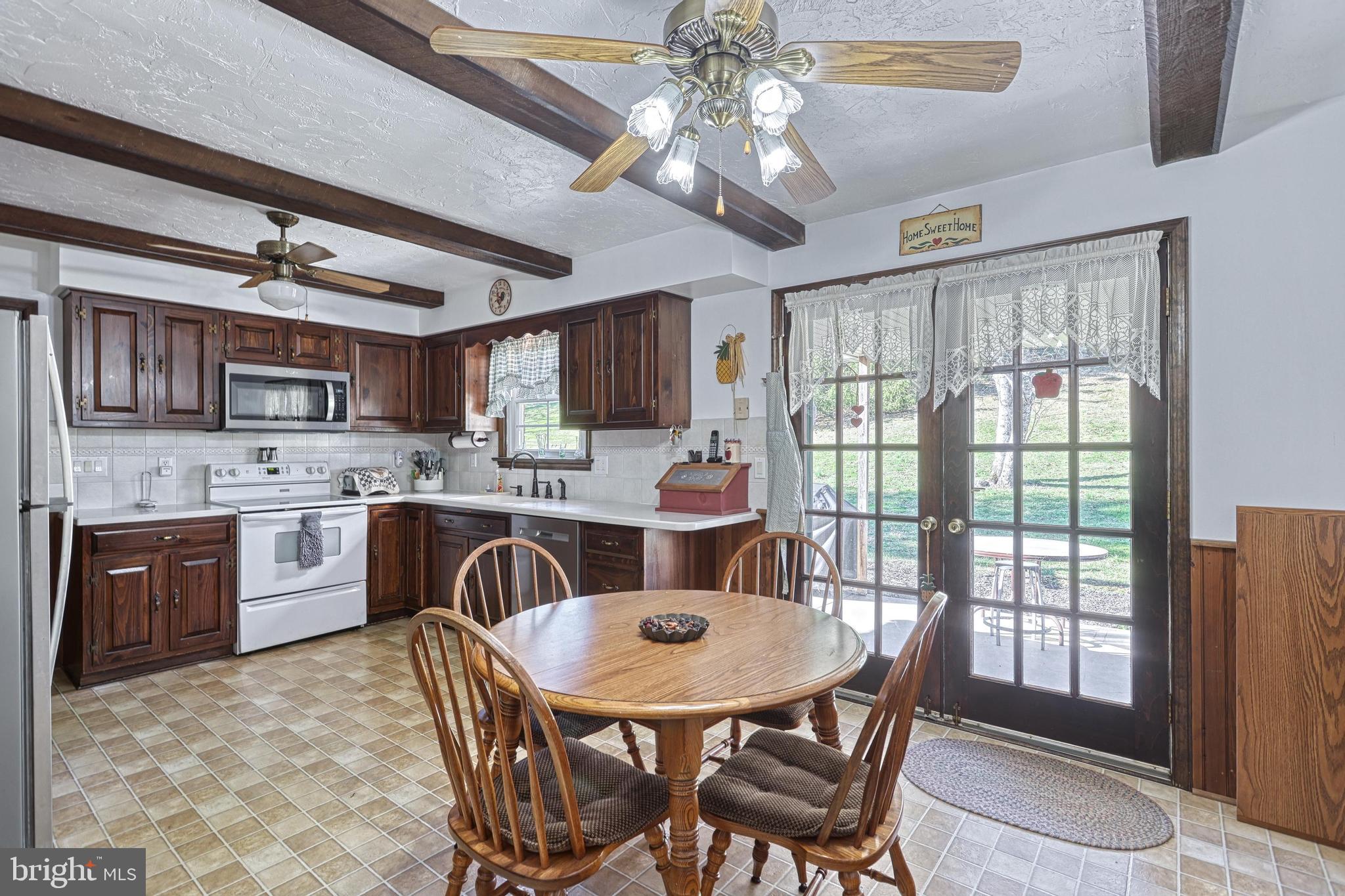 SPRING GROVE - Residential