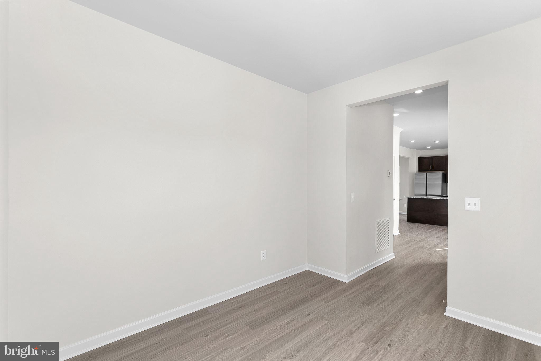 SOUTH BROOK - Residential