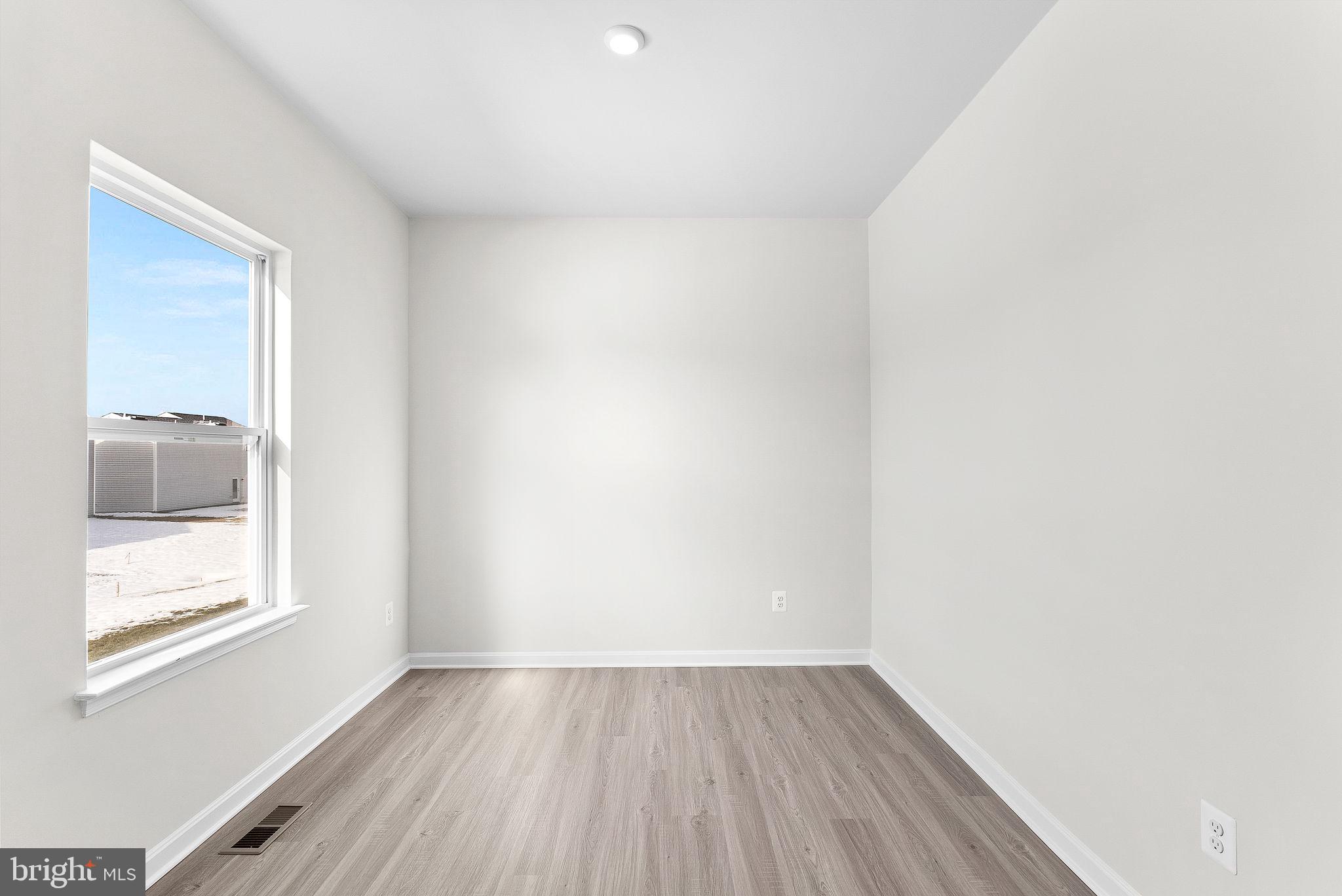 SOUTH BROOK - Residential