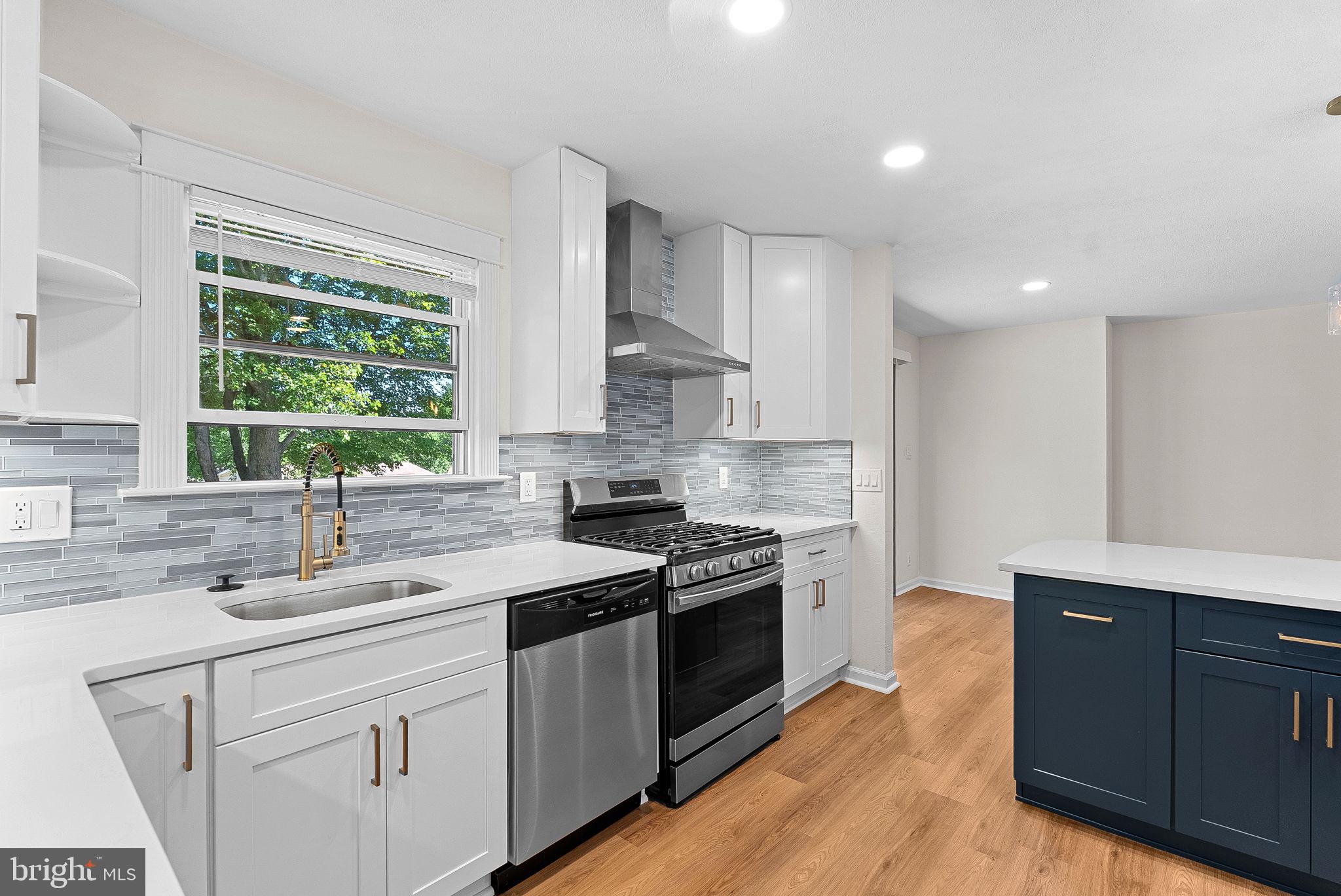 STERLING - Residential