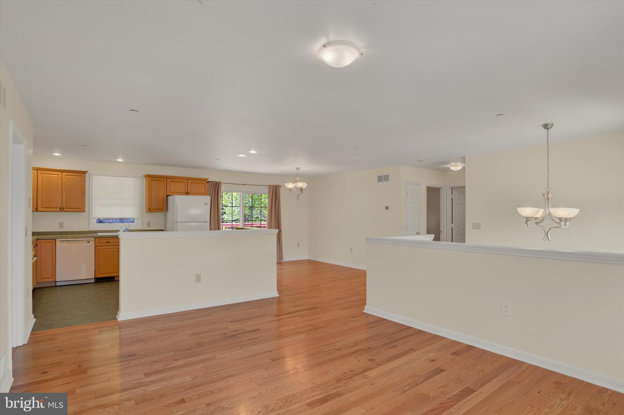 HARRISON HEIGHTS - Residential