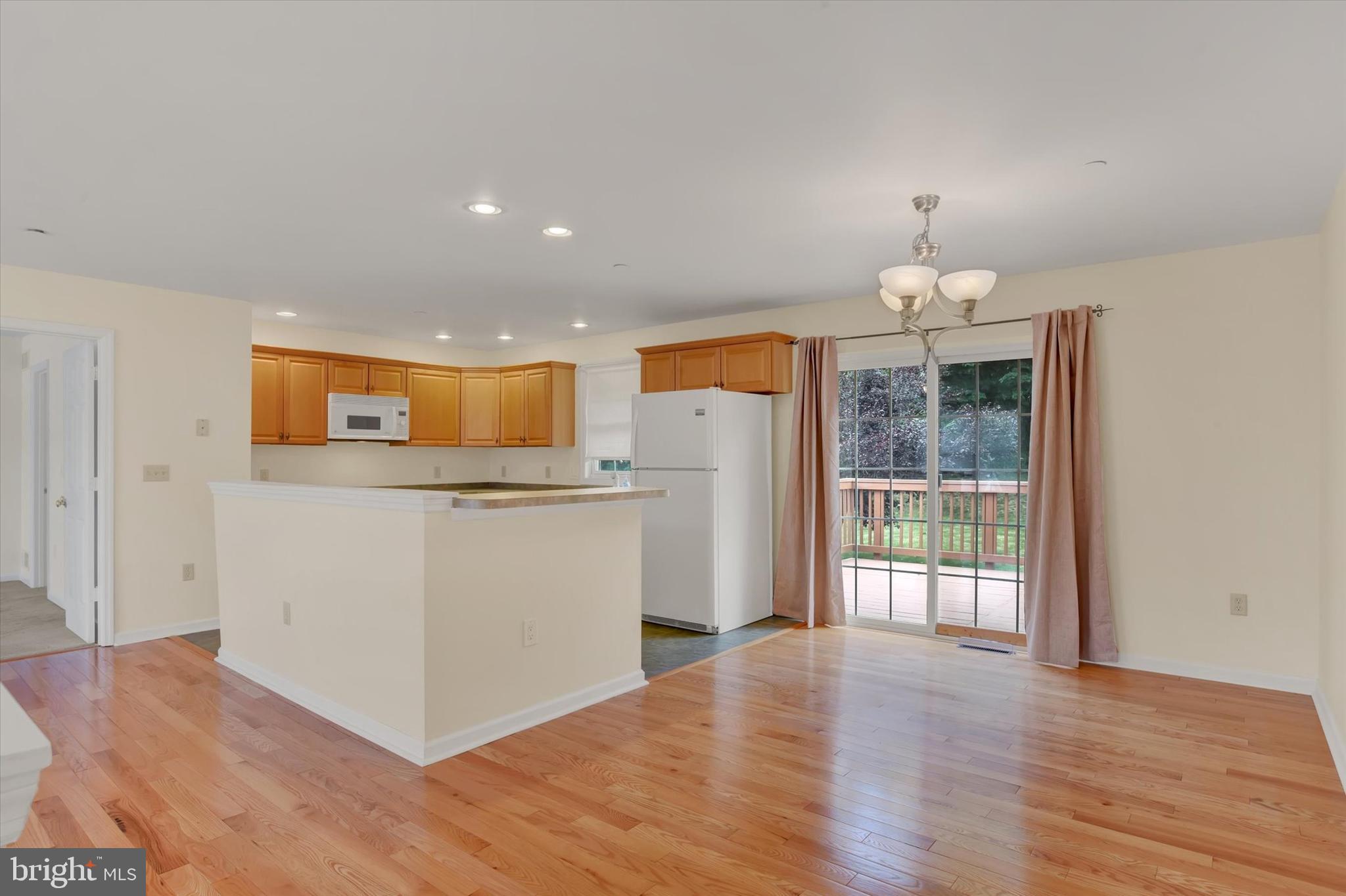 HARRISON HEIGHTS - Residential