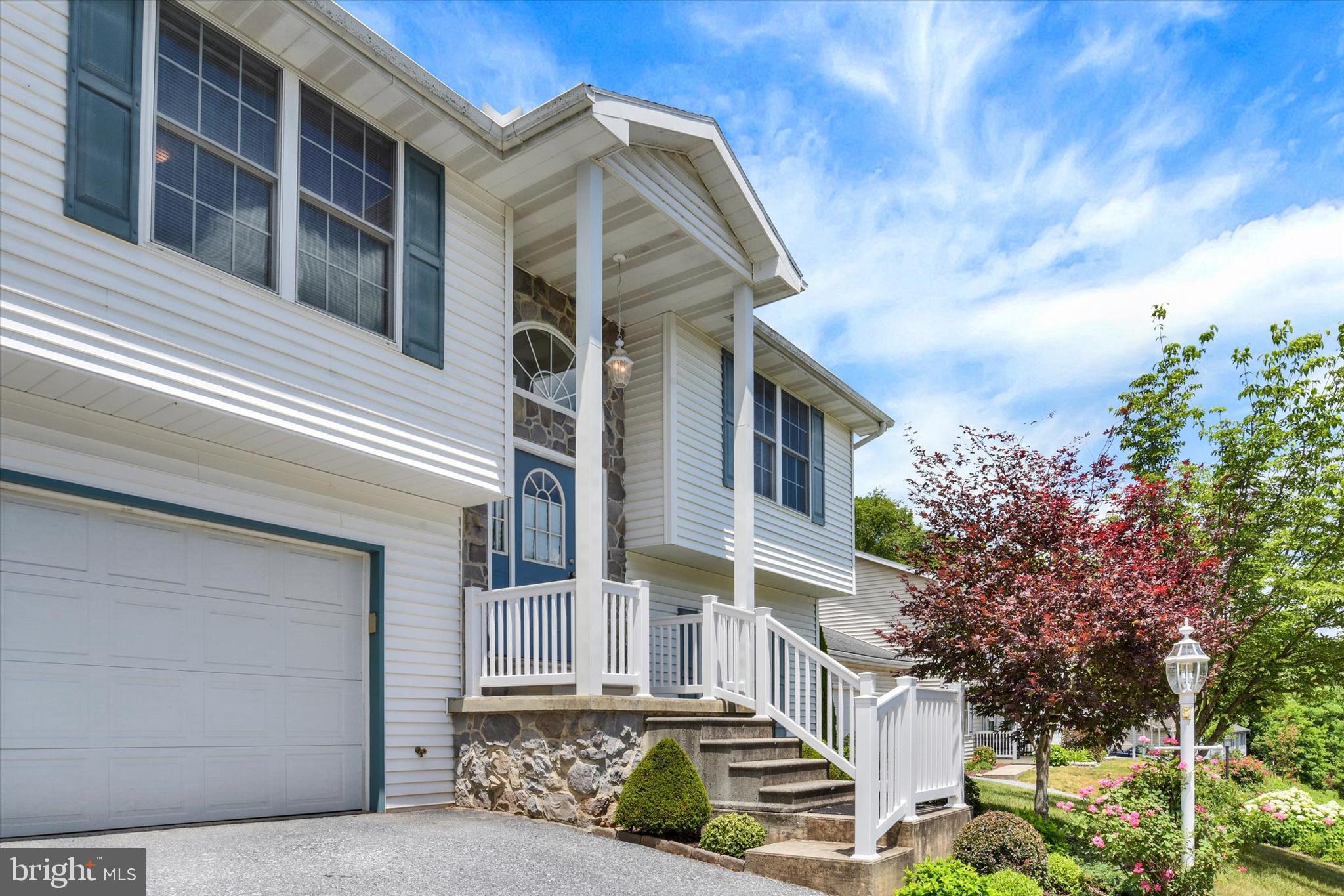 HARRISON HEIGHTS - Residential