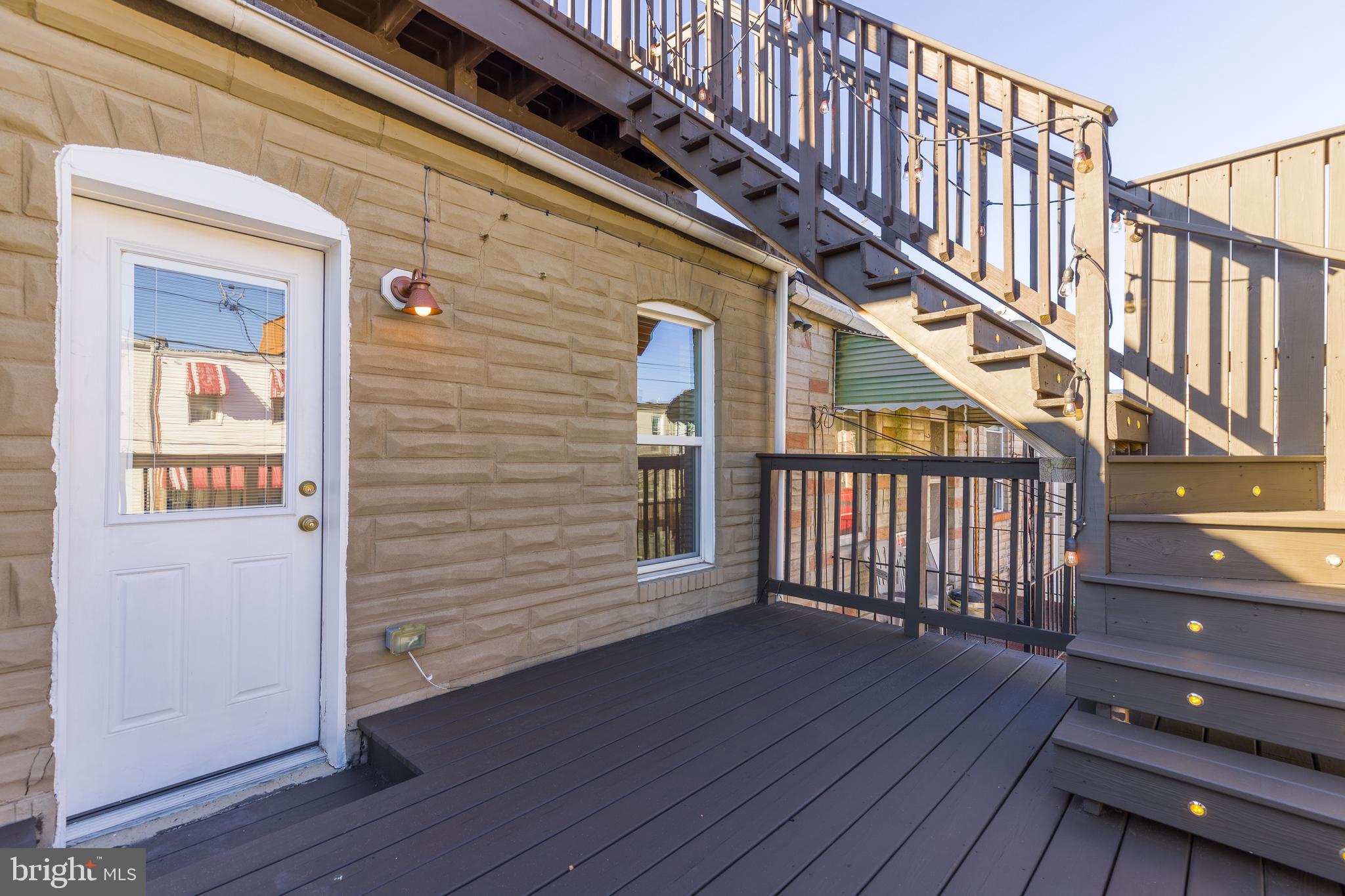HIGHLANDTOWN - Residential
