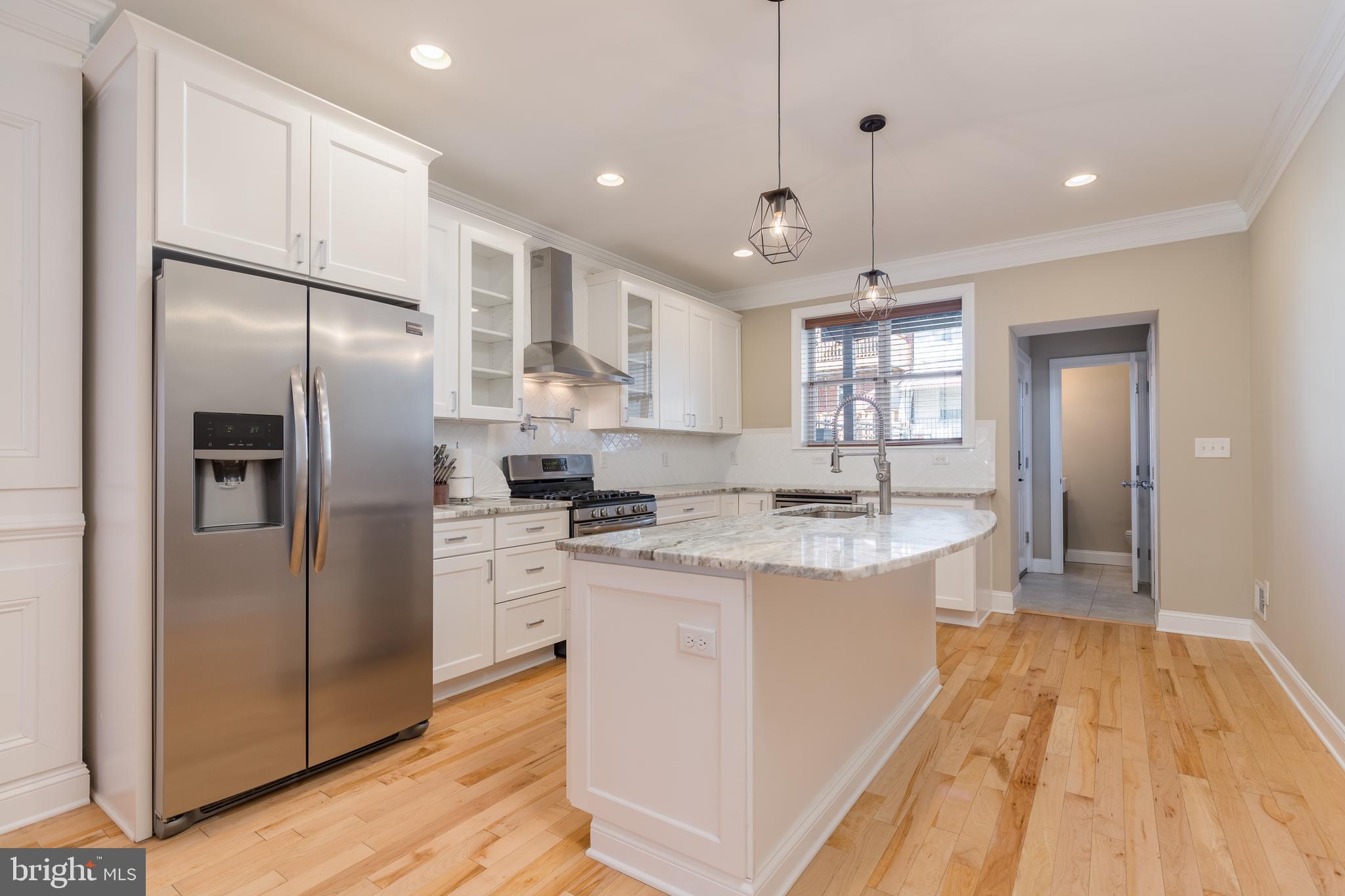 HIGHLANDTOWN - Residential