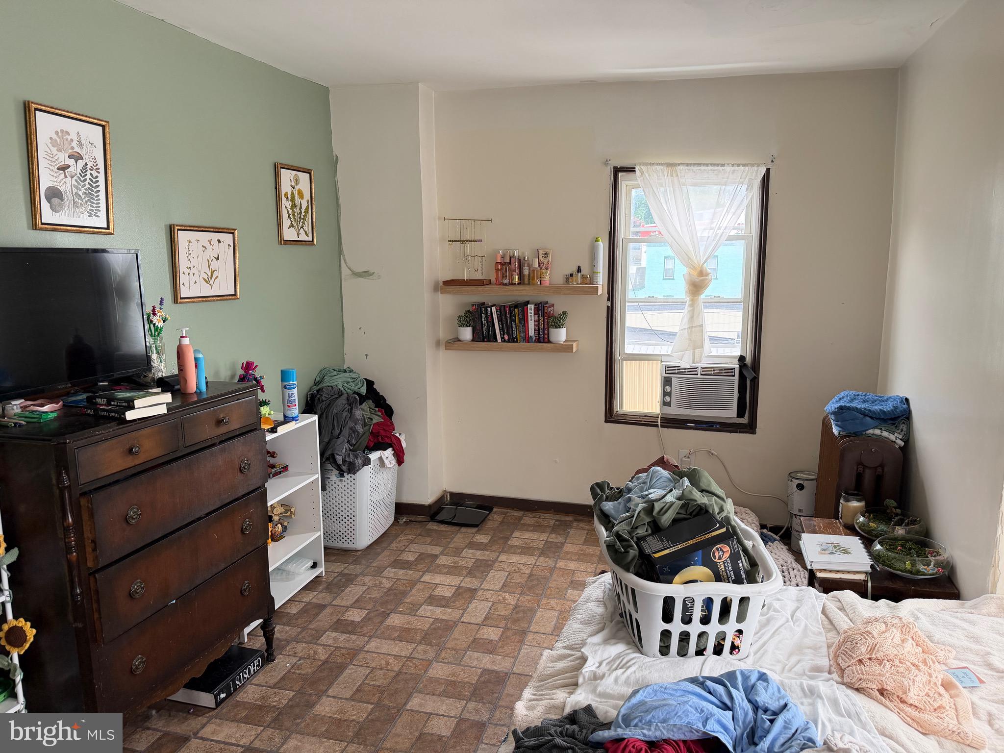 CABBAGE HILL - Residential Income