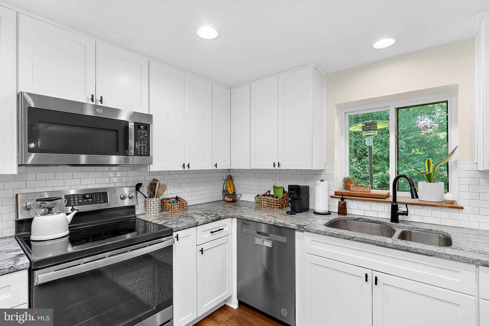 TIMBER RIDGE - Residential