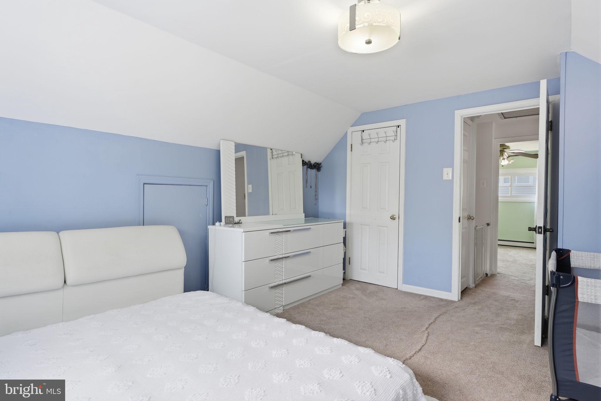 HOLLY HILL - Residential