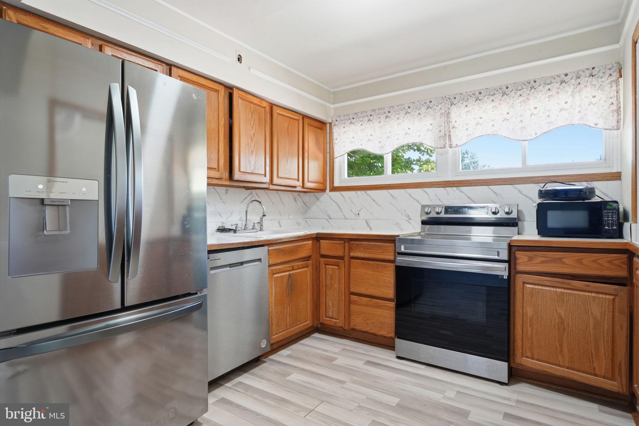 HOLLY HILL - Residential