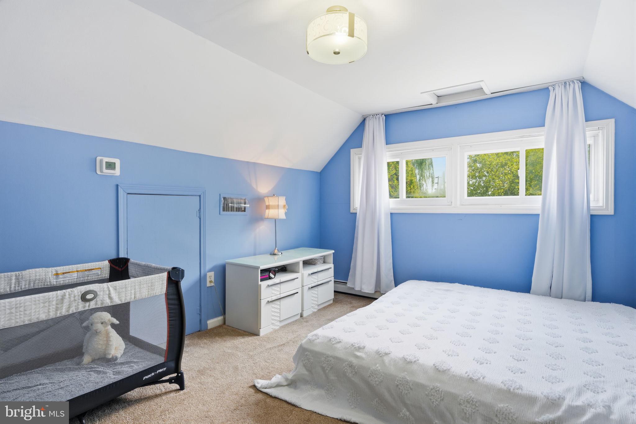 HOLLY HILL - Residential