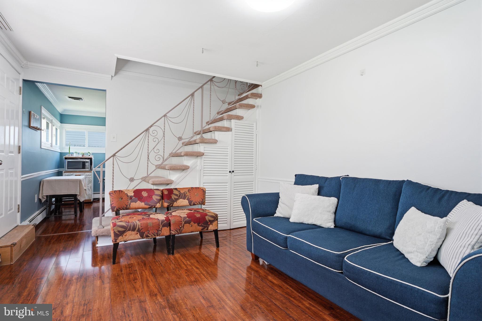 HOLLY HILL - Residential