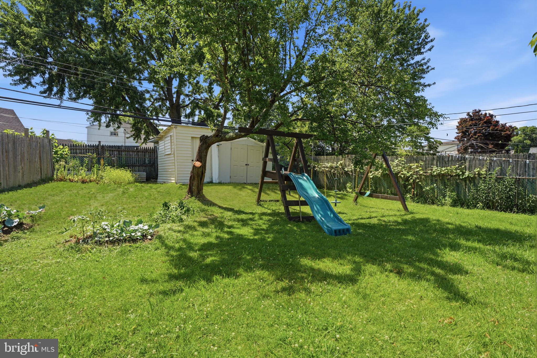 HOLLY HILL - Residential