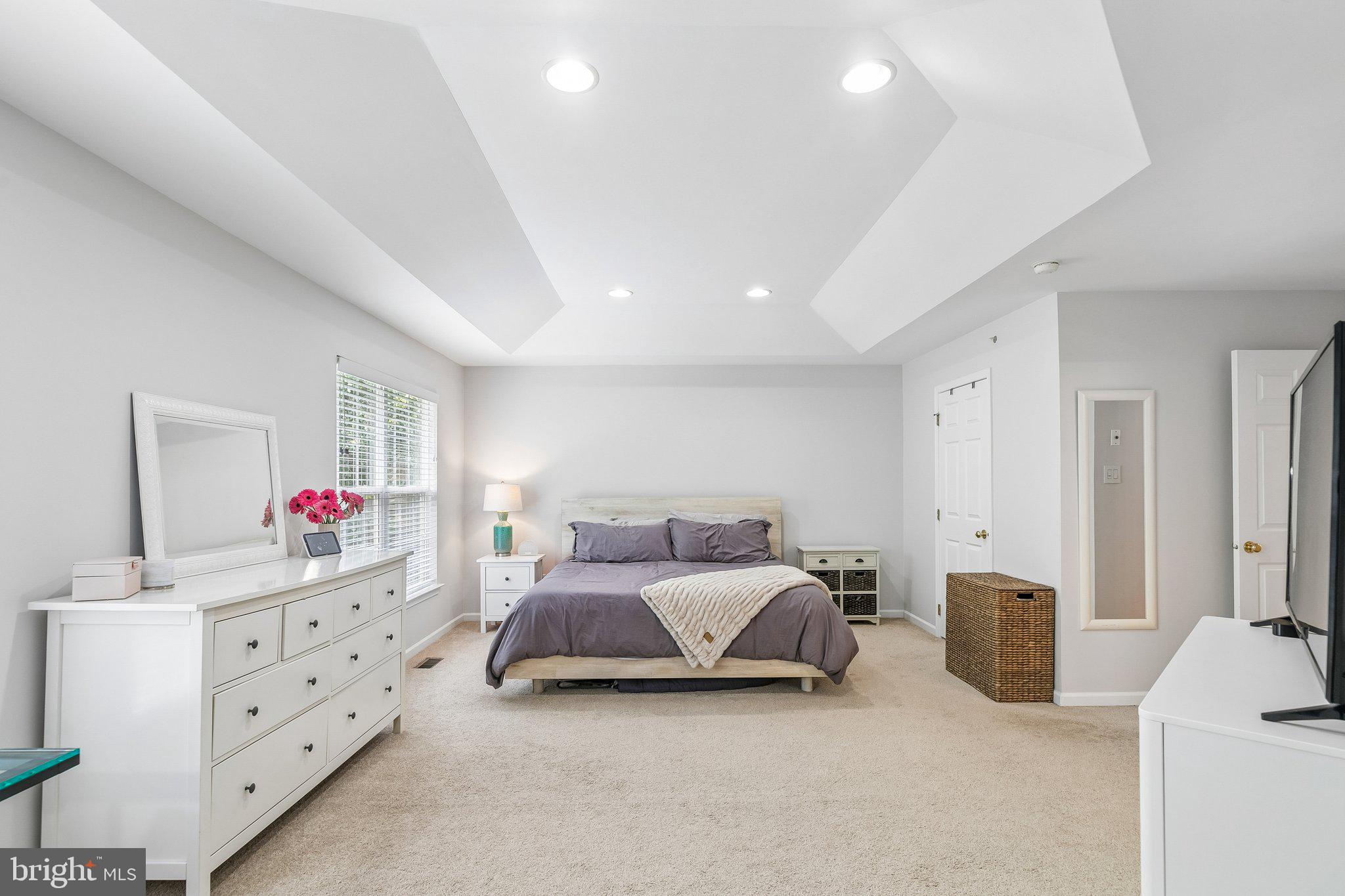 WHITELAND WOODS - Residential