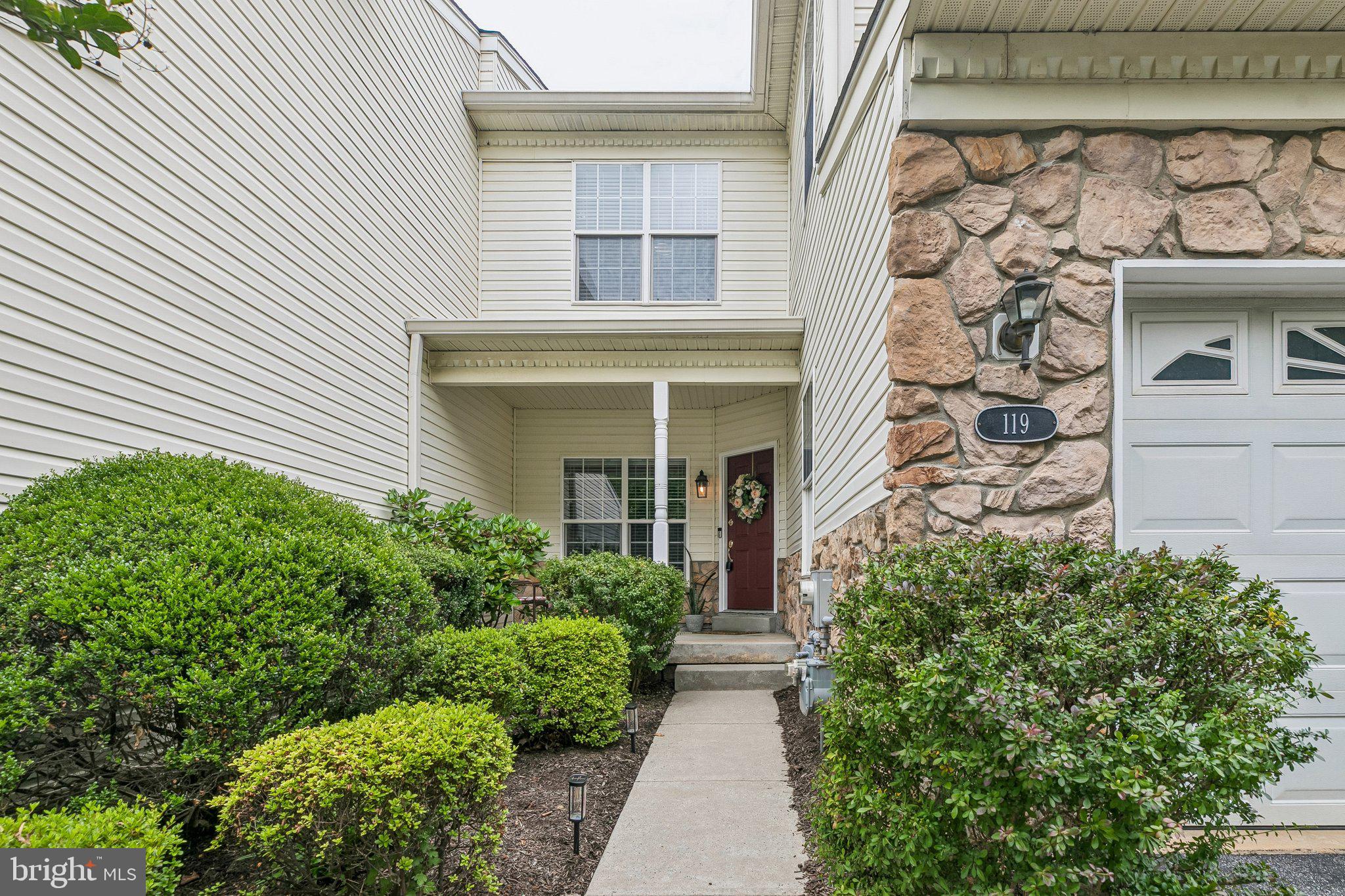 WHITELAND WOODS - Residential