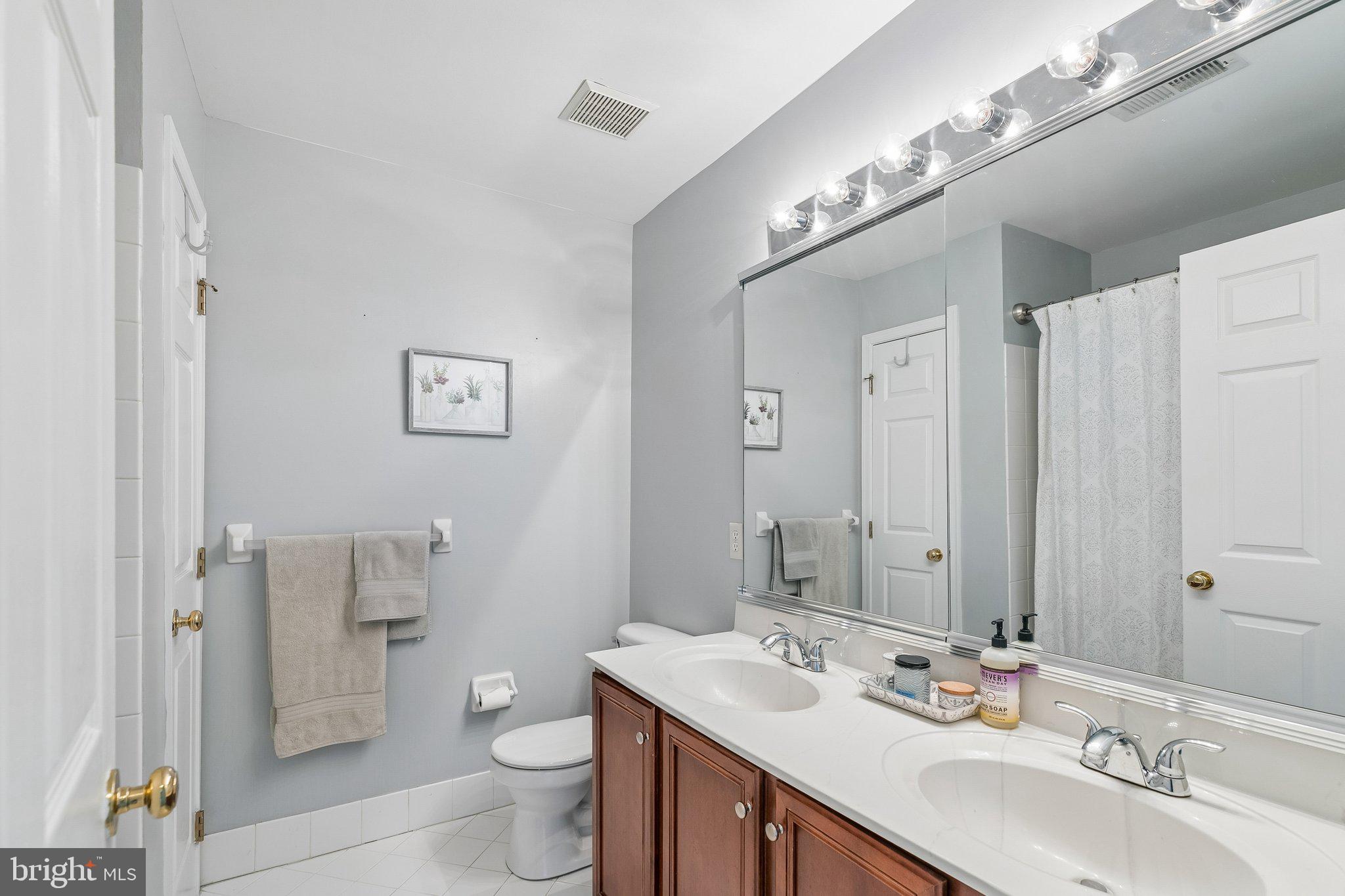 WHITELAND WOODS - Residential