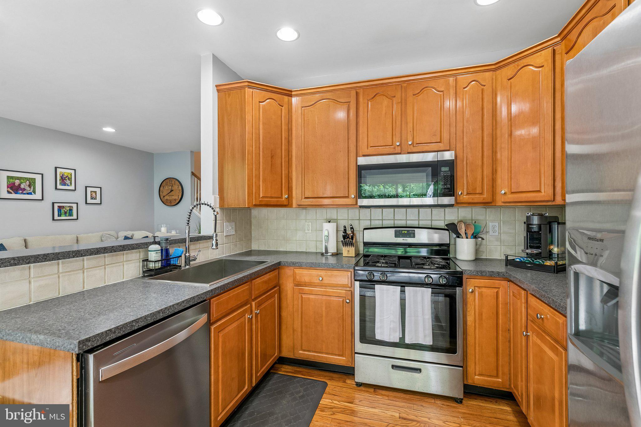 WHITELAND WOODS - Residential