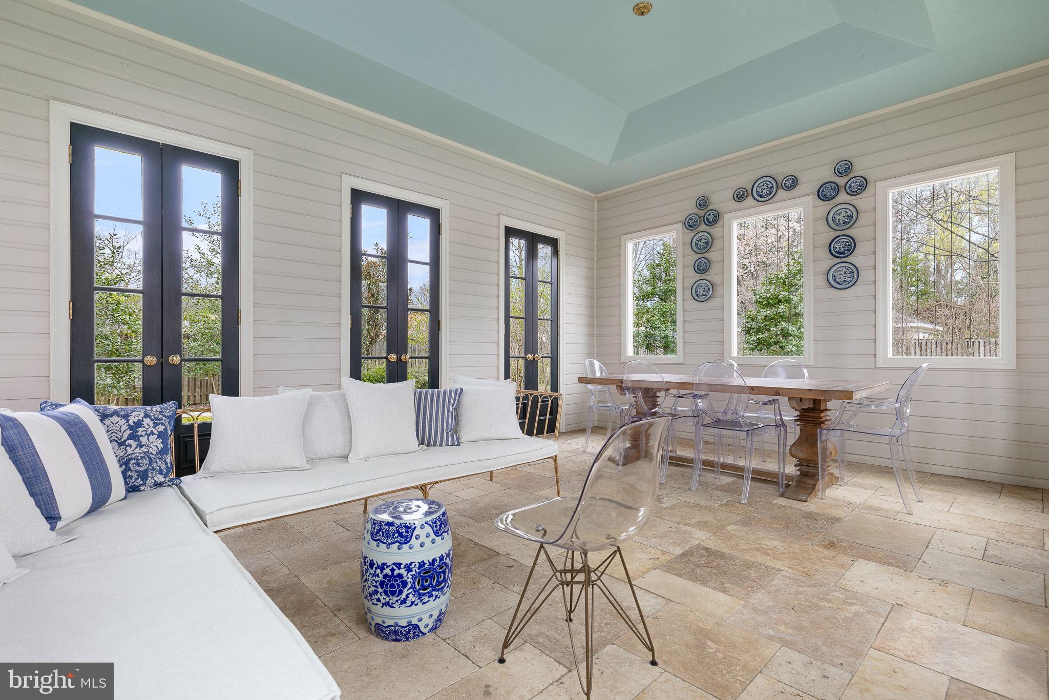 RIVER BEND ESTATES - Residential