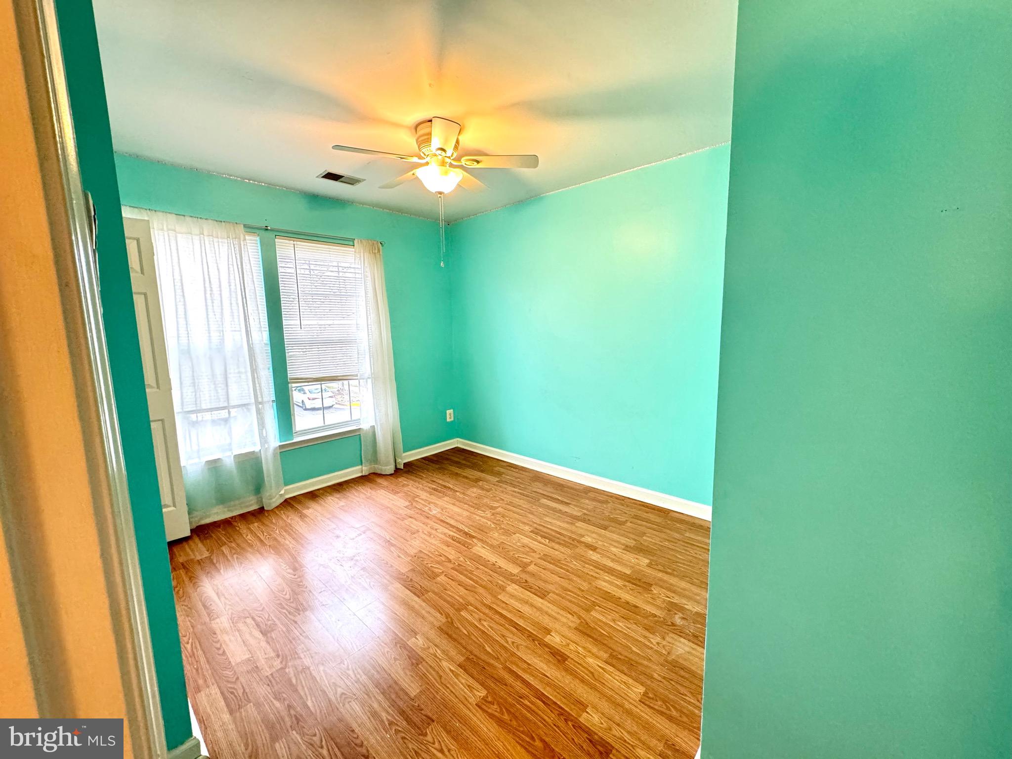 GREENHILL CROSSING - Residential Lease