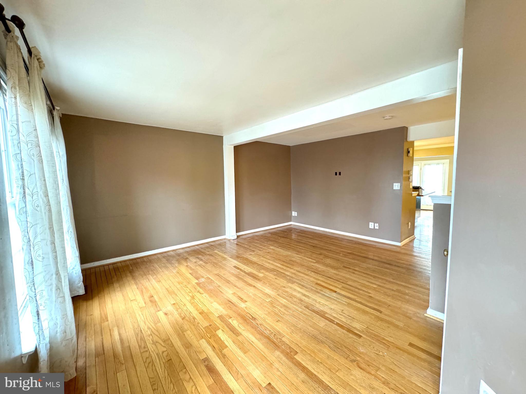 GREENHILL CROSSING - Residential Lease