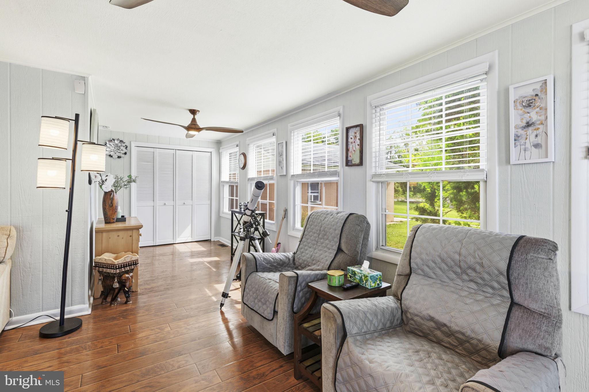 LORELEY BEACH - Residential