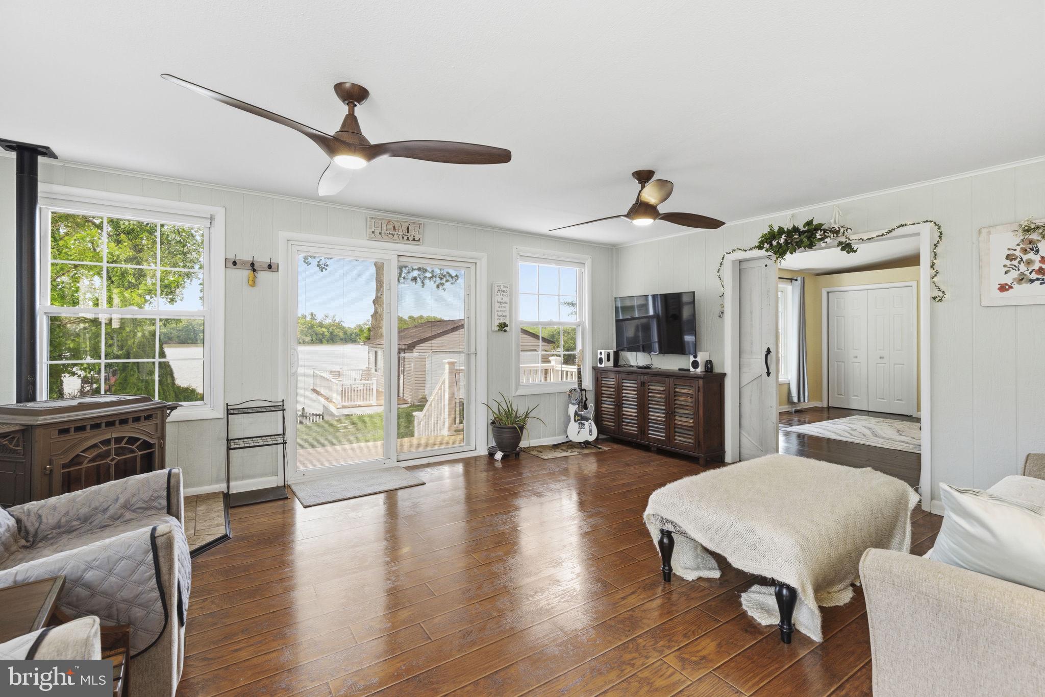 LORELEY BEACH - Residential