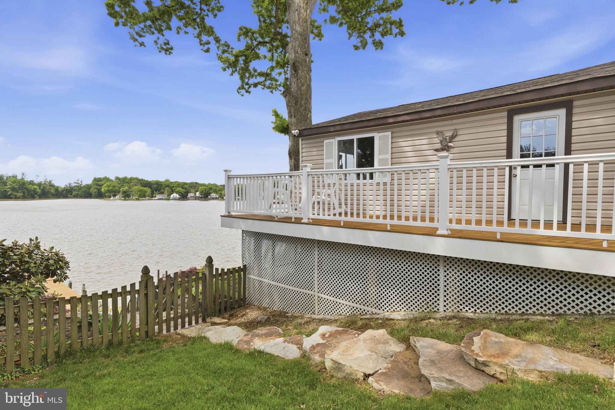 LORELEY BEACH - Residential
