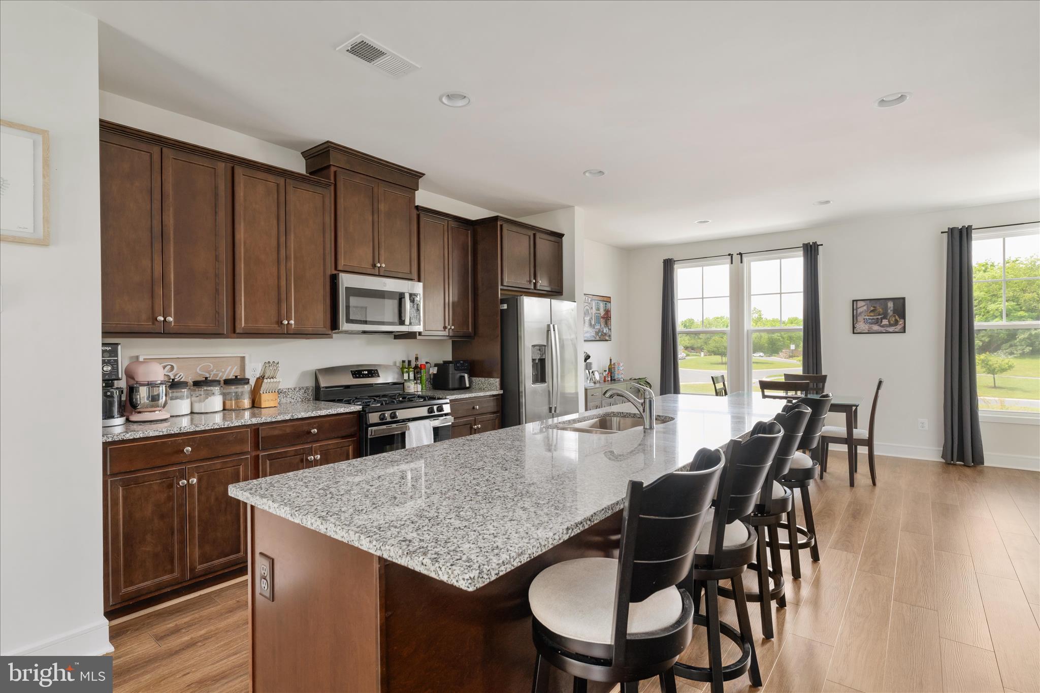LAKE FREDERICK - Residential