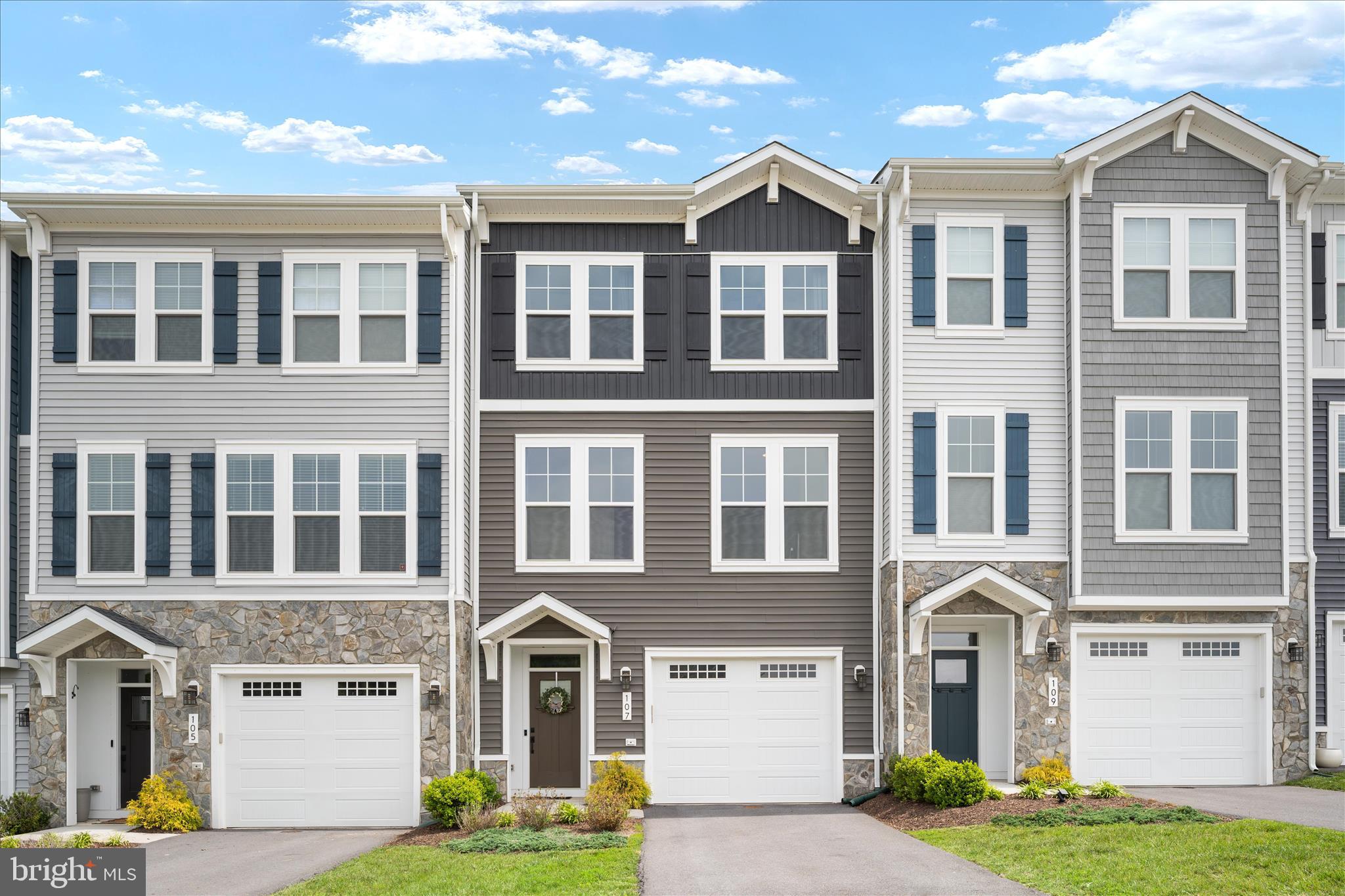 LAKE FREDERICK - Residential