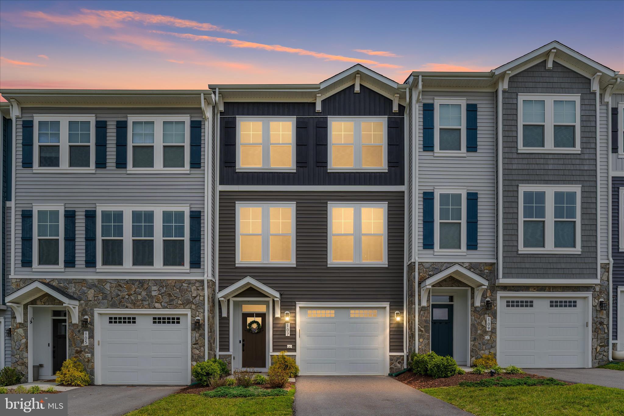 LAKE FREDERICK - Residential
