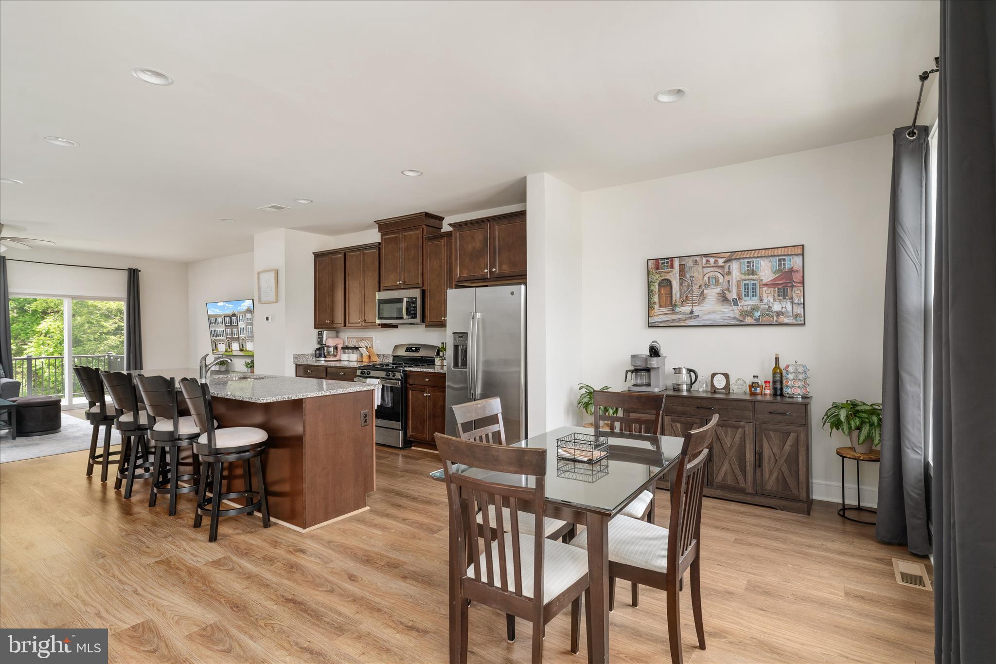 LAKE FREDERICK - Residential