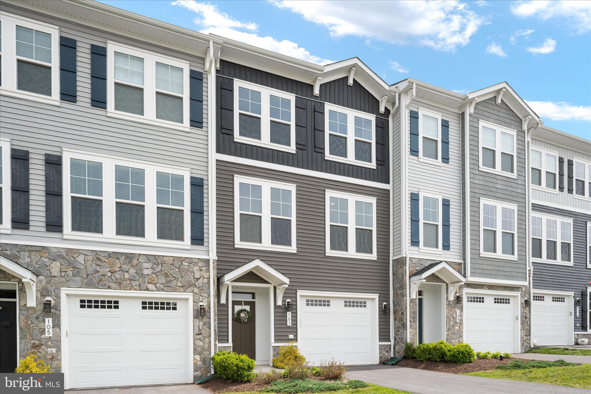 LAKE FREDERICK - Residential