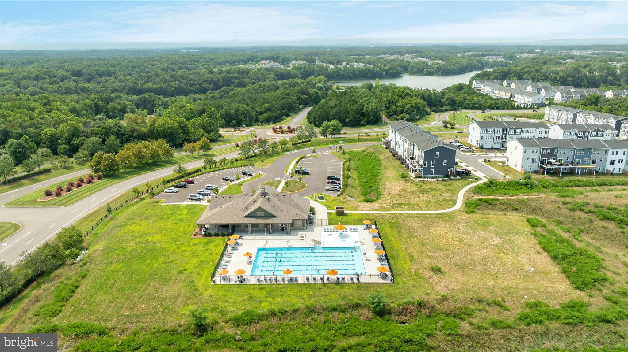 LAKE FREDERICK - Residential