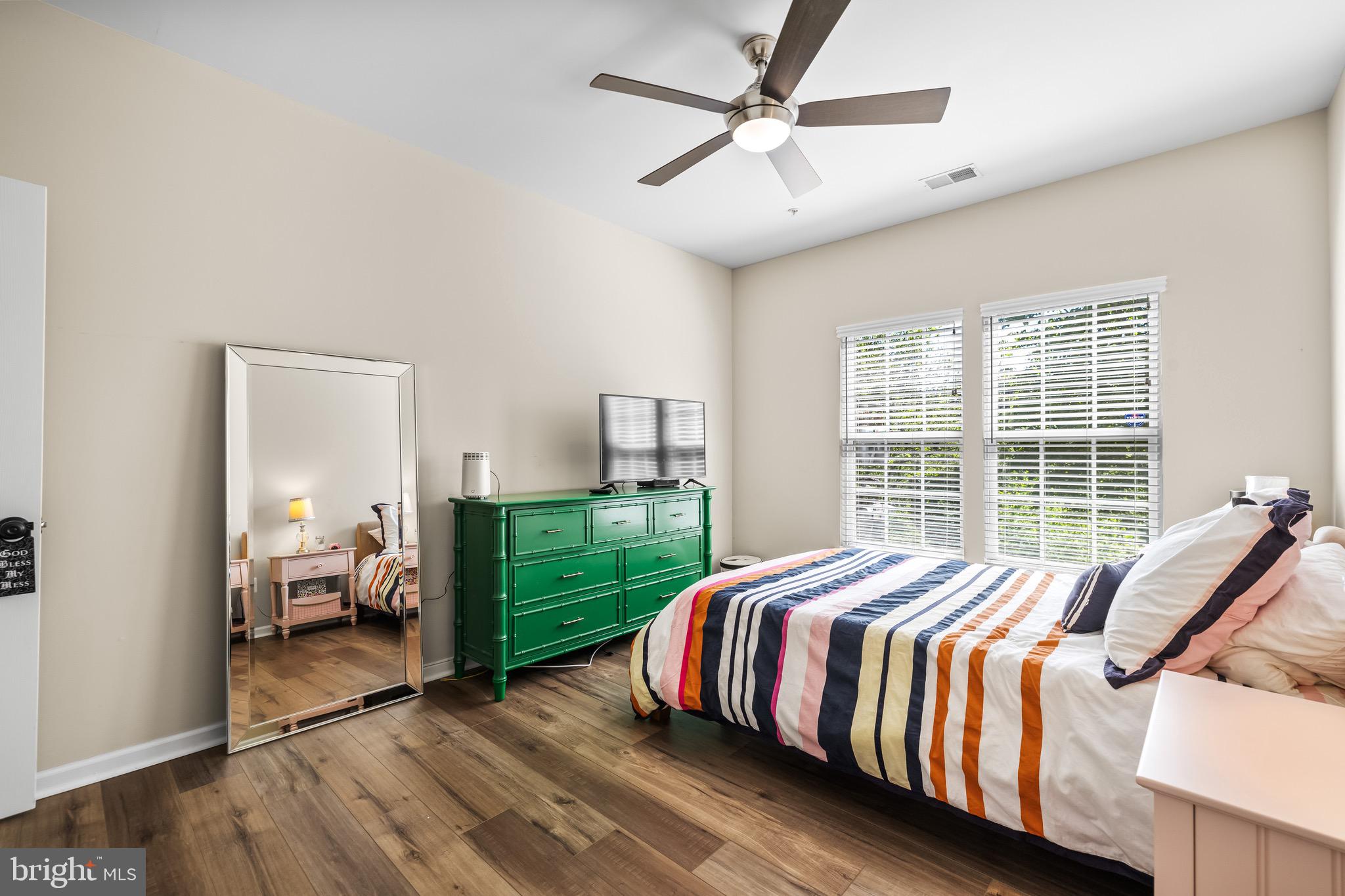 MILL RUN - Residential