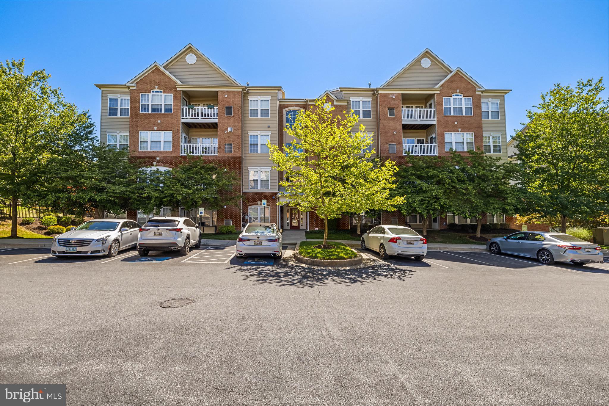 MILL RUN - Residential