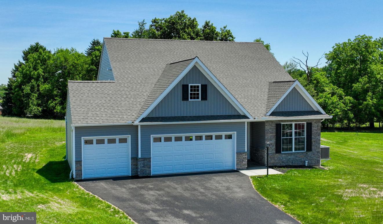 DONWOOD ESTATES - Residential
