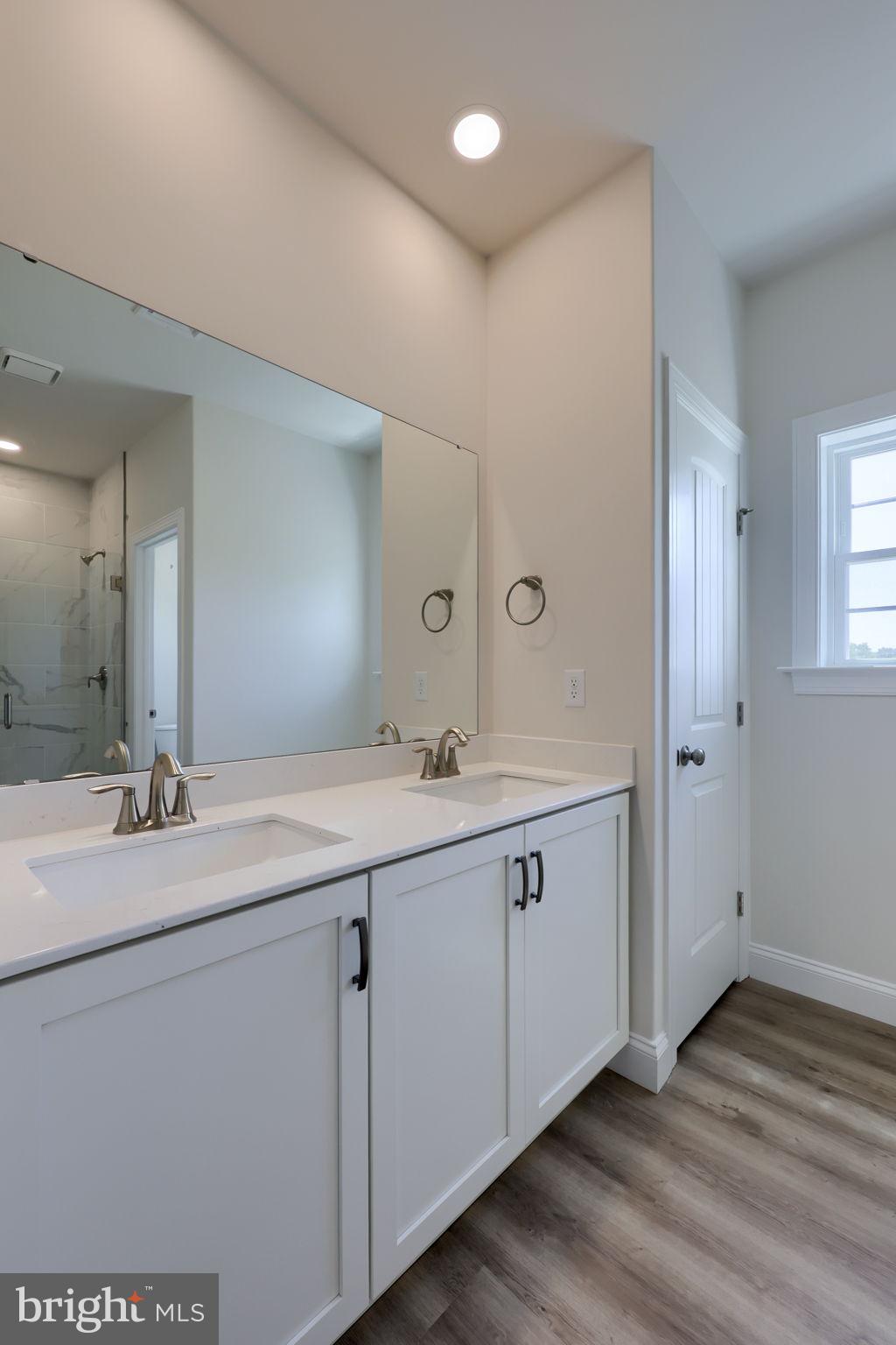 DONWOOD ESTATES - Residential