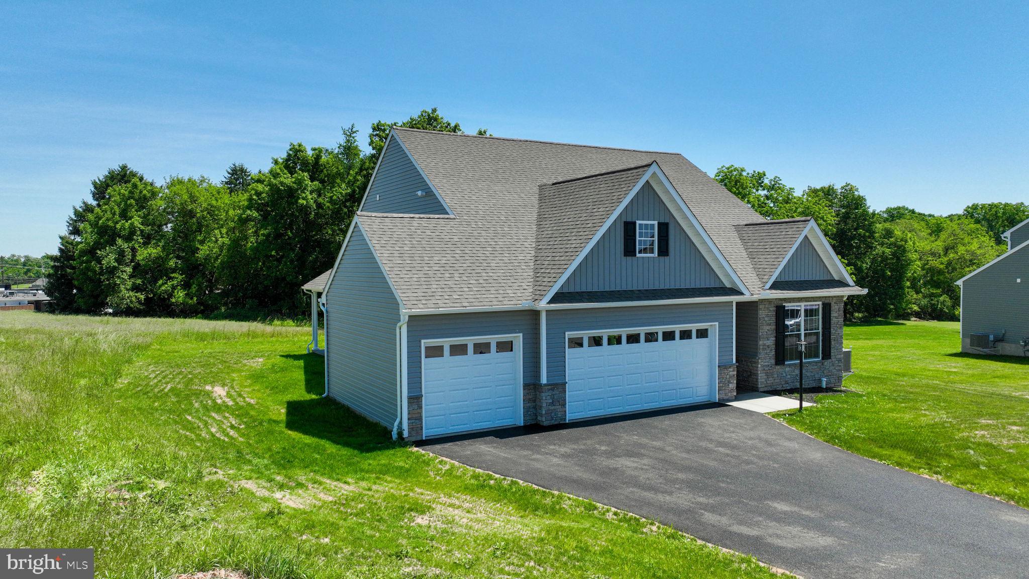 DONWOOD ESTATES - Residential