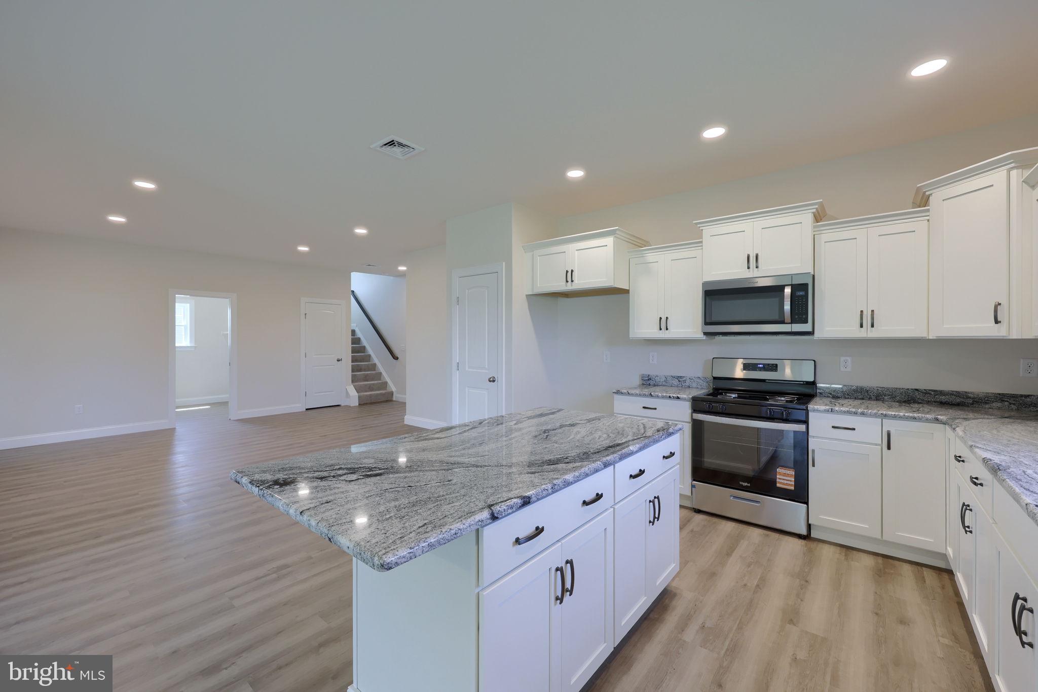 DONWOOD ESTATES - Residential