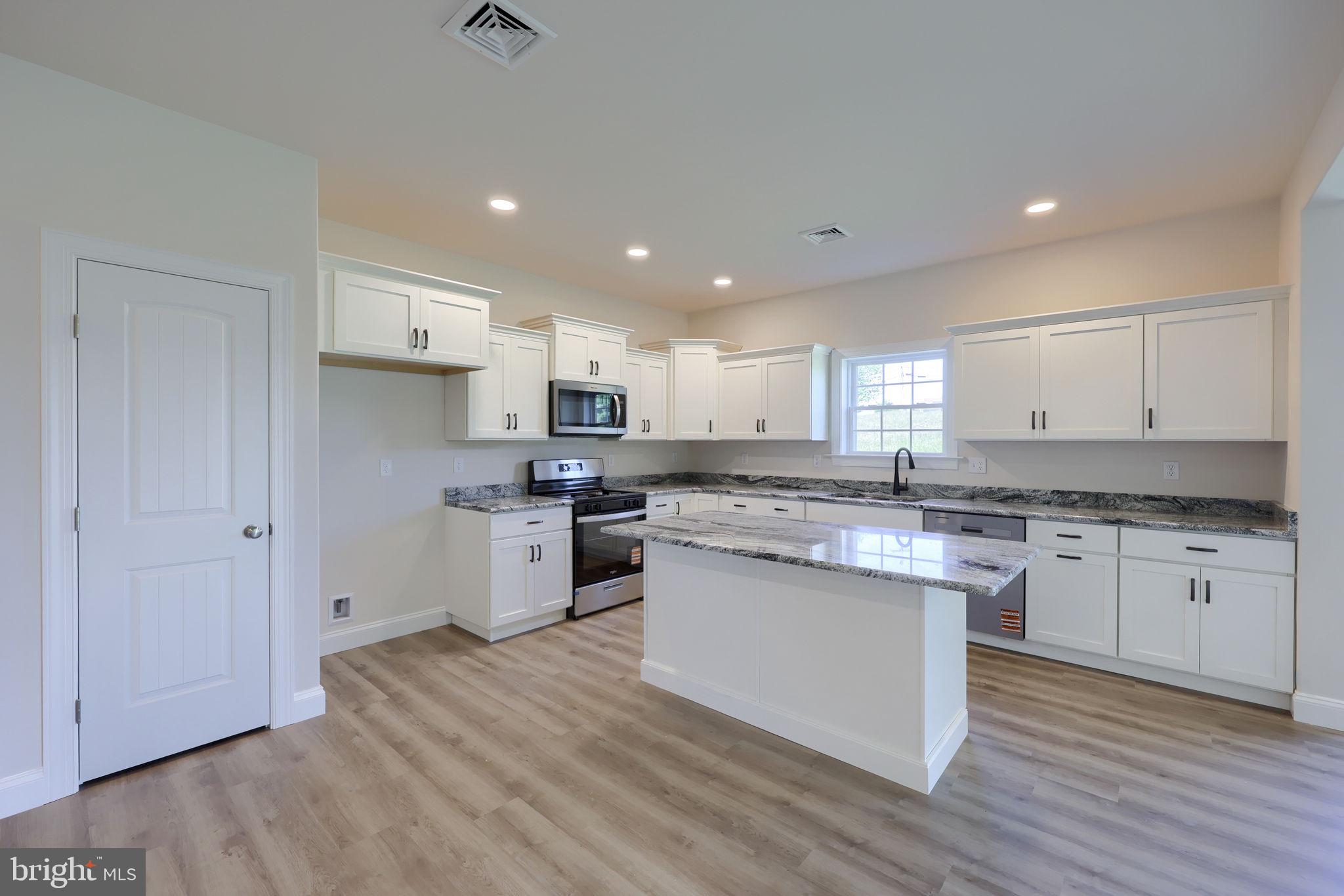 DONWOOD ESTATES - Residential