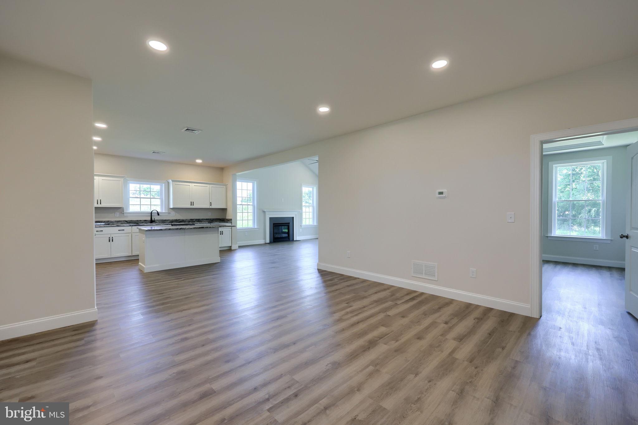 DONWOOD ESTATES - Residential