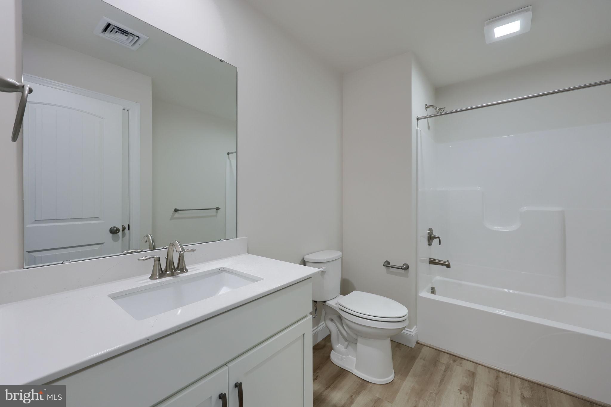 DONWOOD ESTATES - Residential
