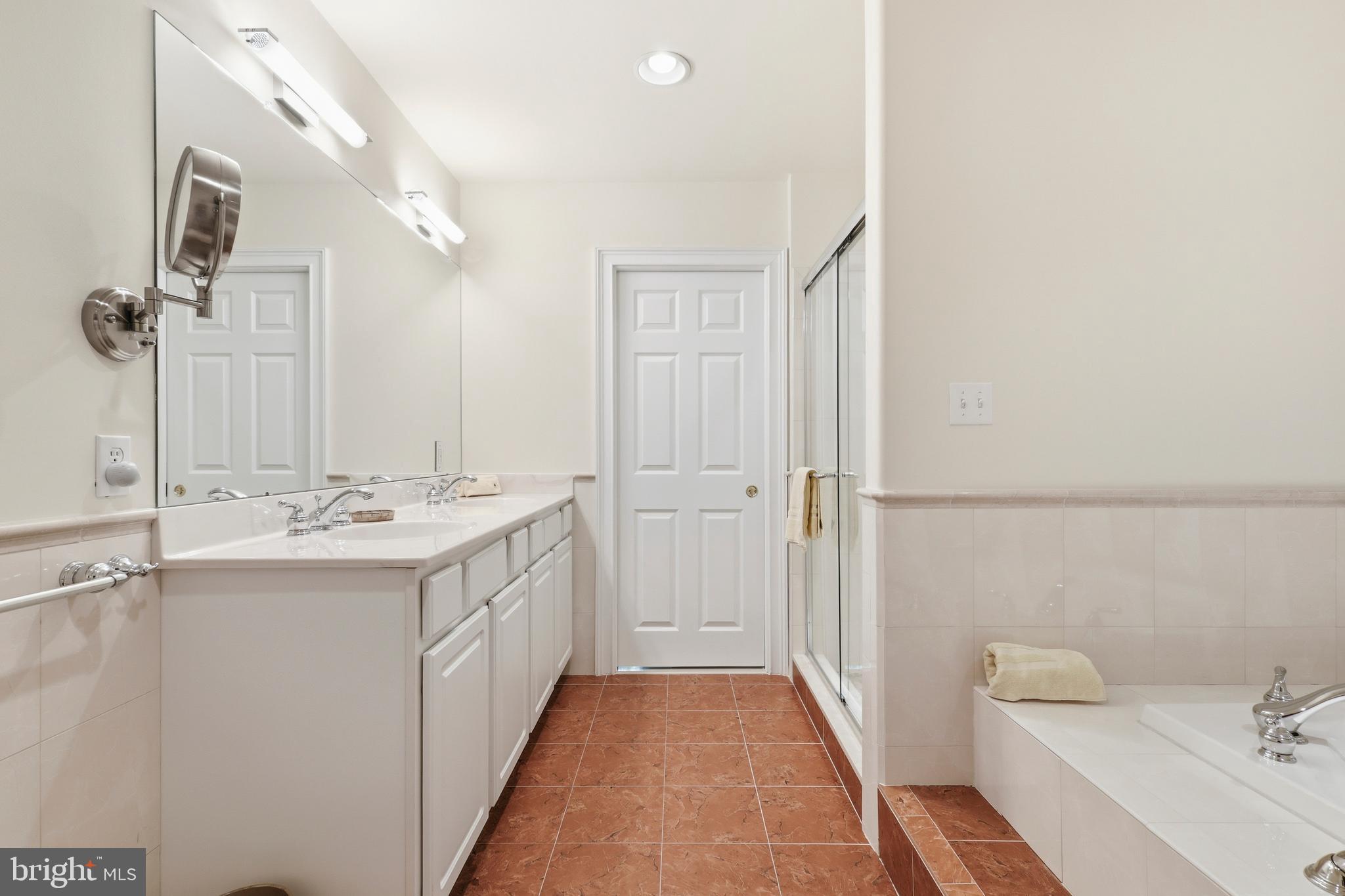 JEFFERSON CROSSING - Residential
