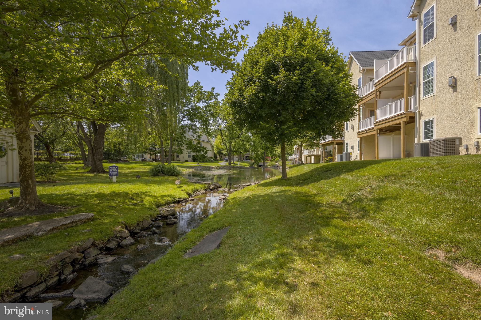 JEFFERSON CROSSING - Residential