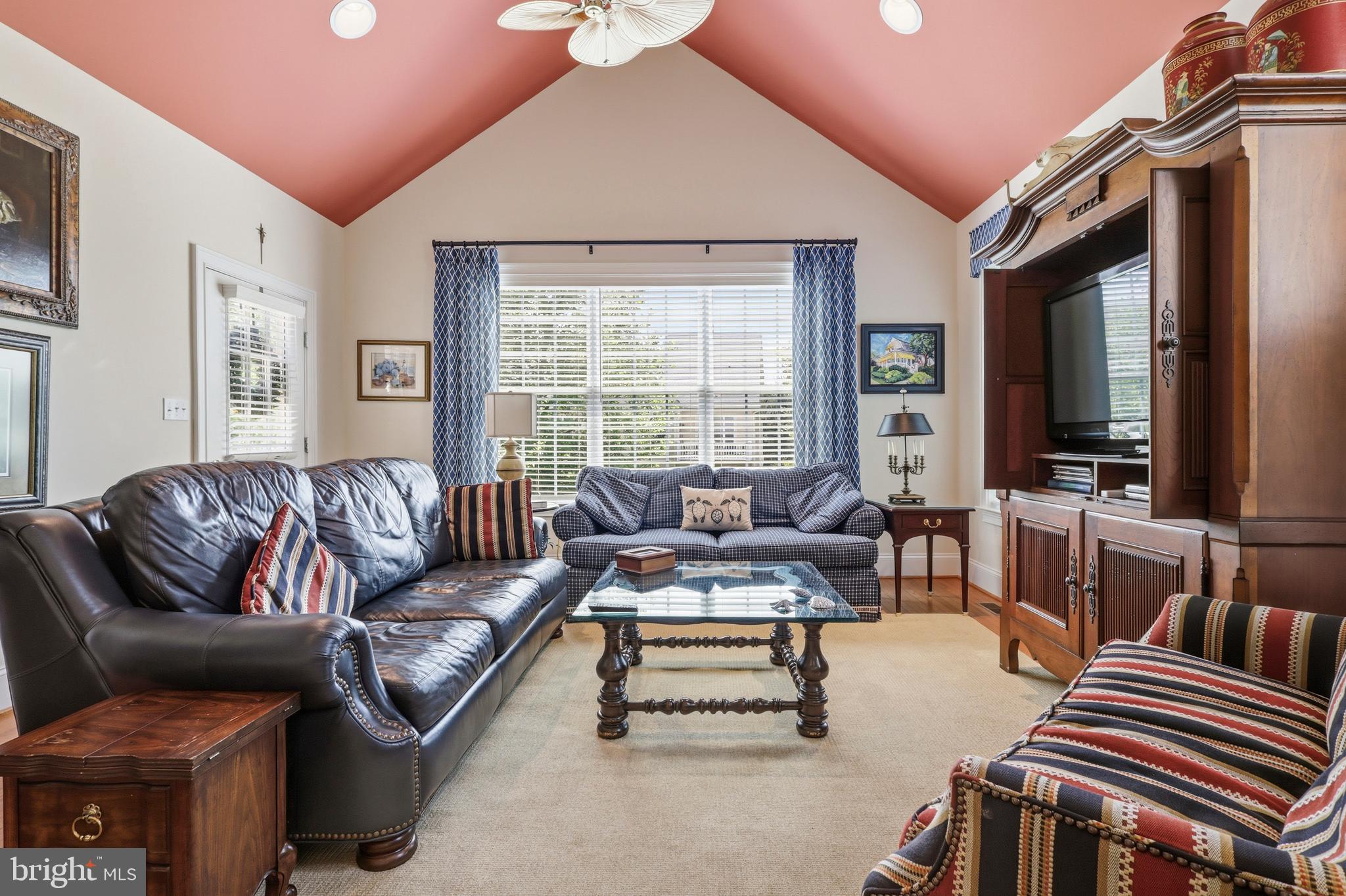 JEFFERSON CROSSING - Residential