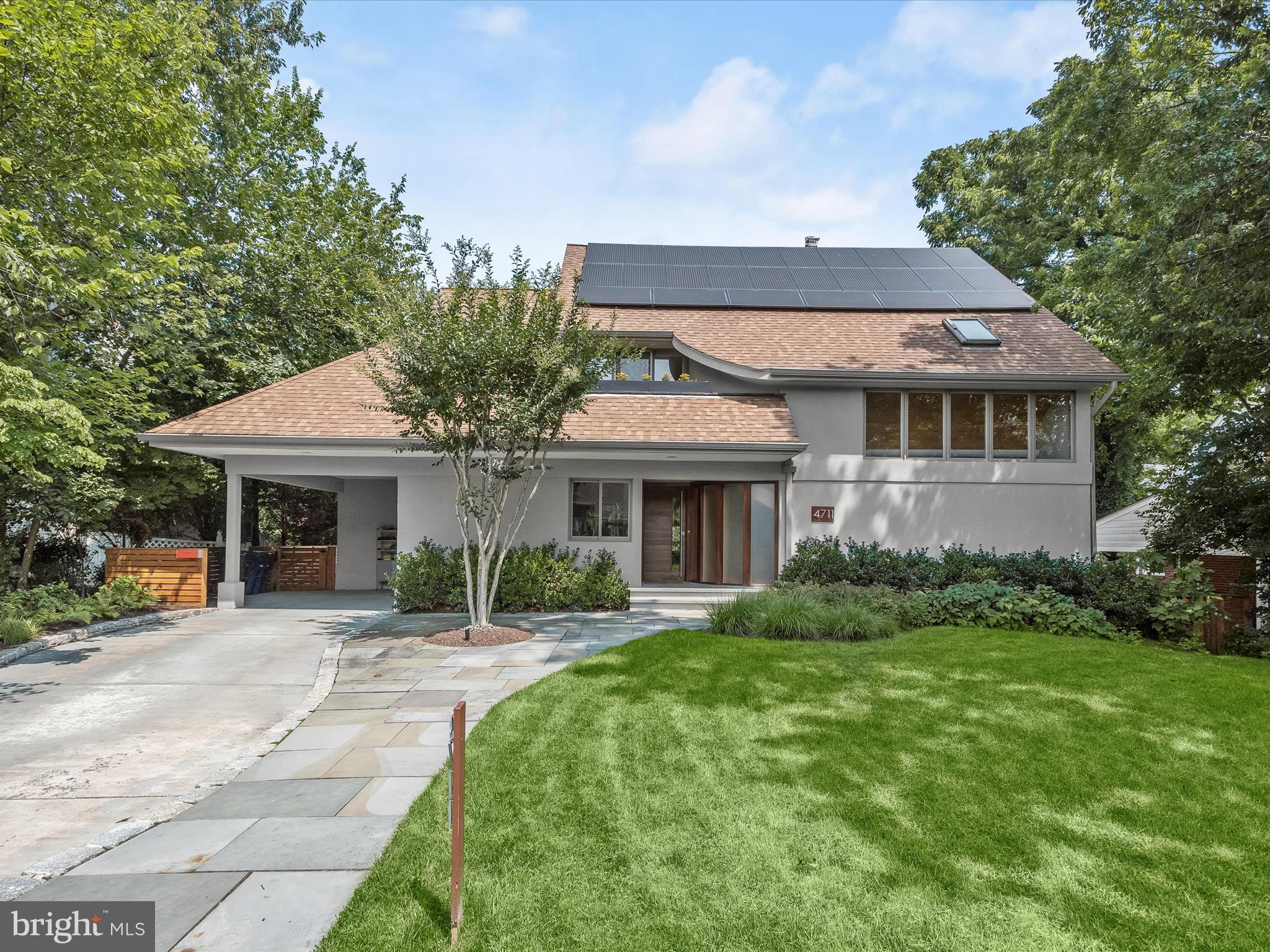 LEE HEIGHTS - Residential