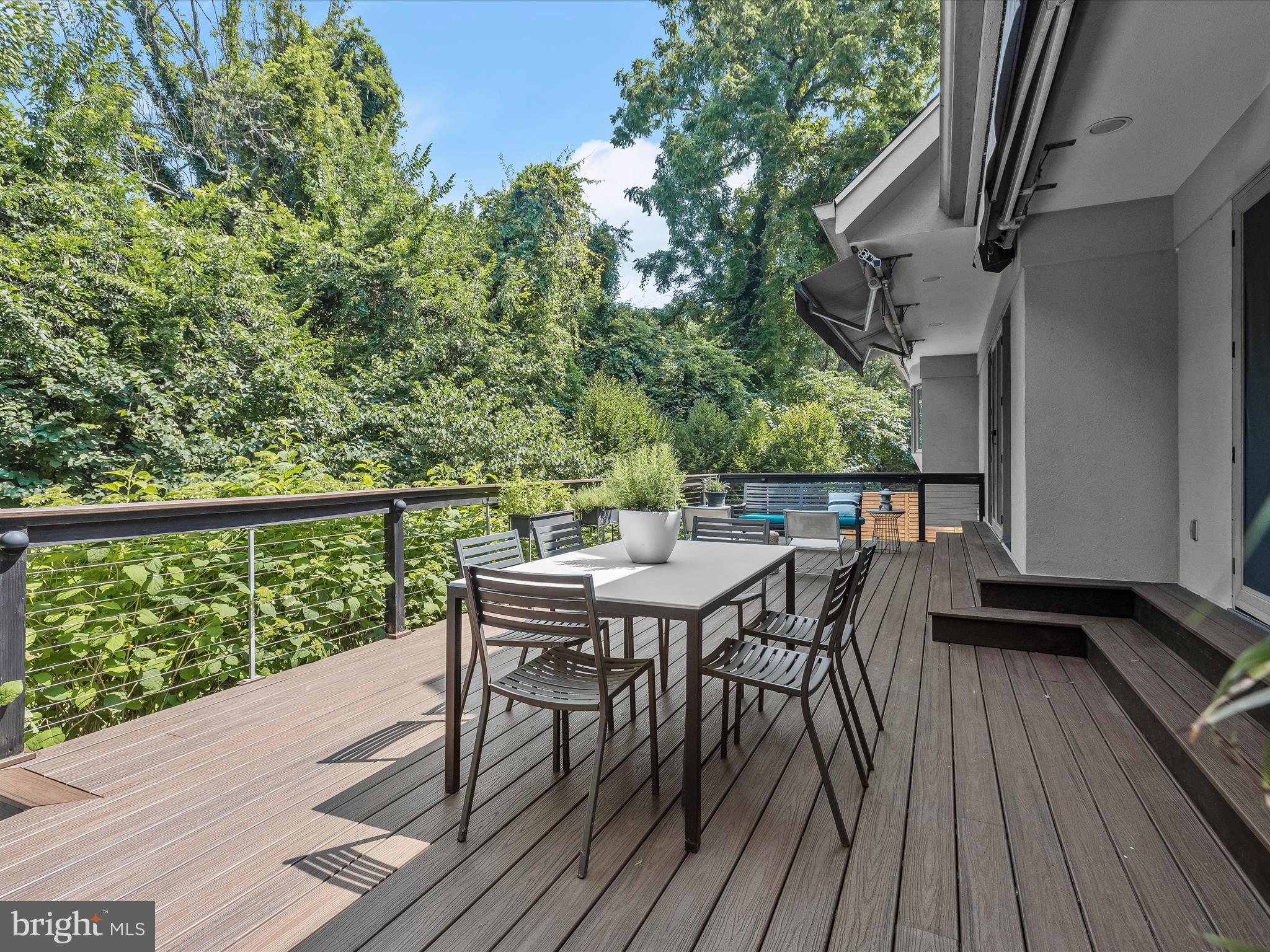 LEE HEIGHTS - Residential