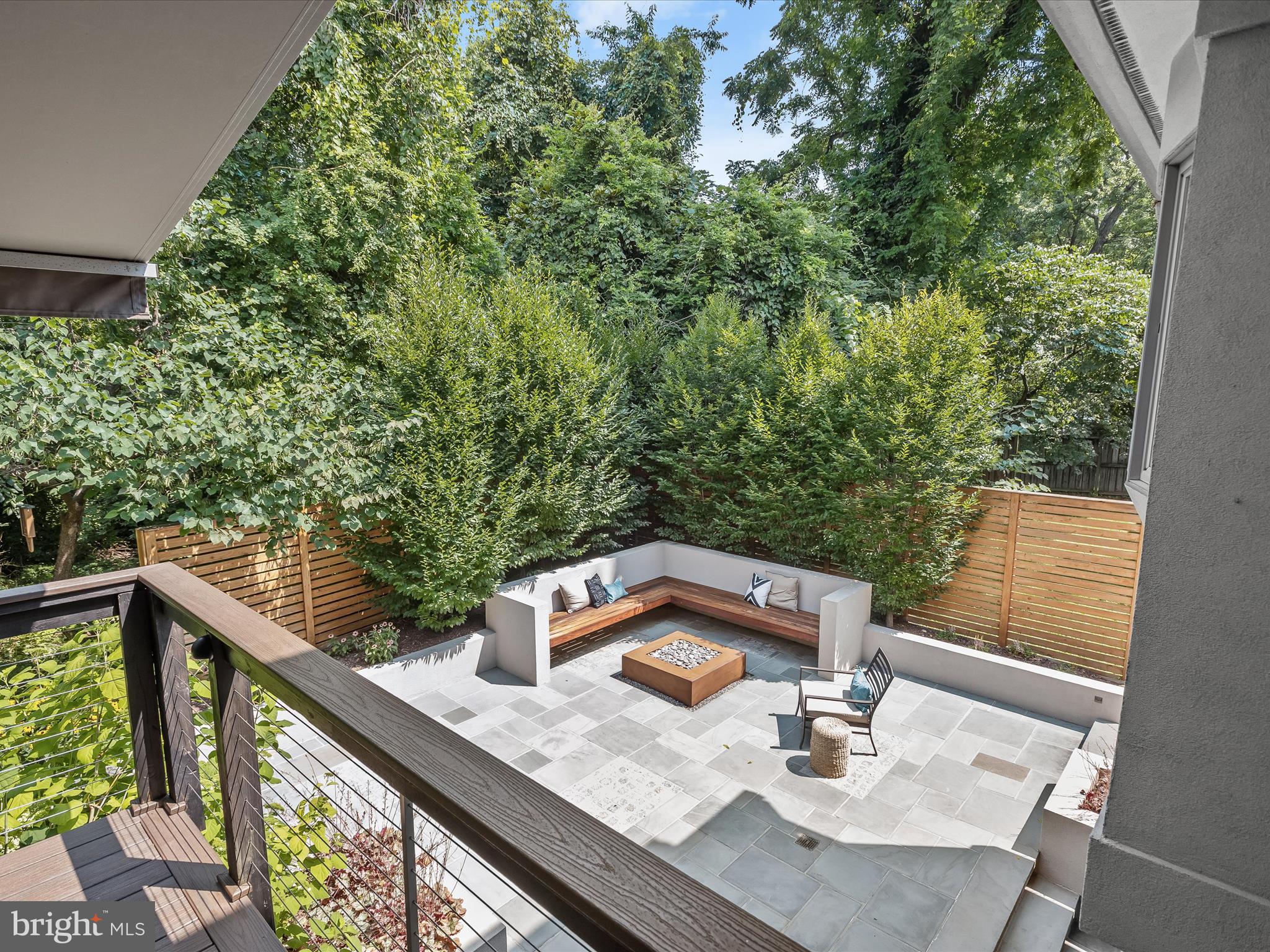 LEE HEIGHTS - Residential